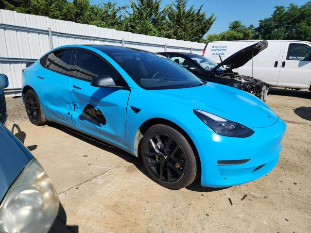 Tesla Model 3 Image 4