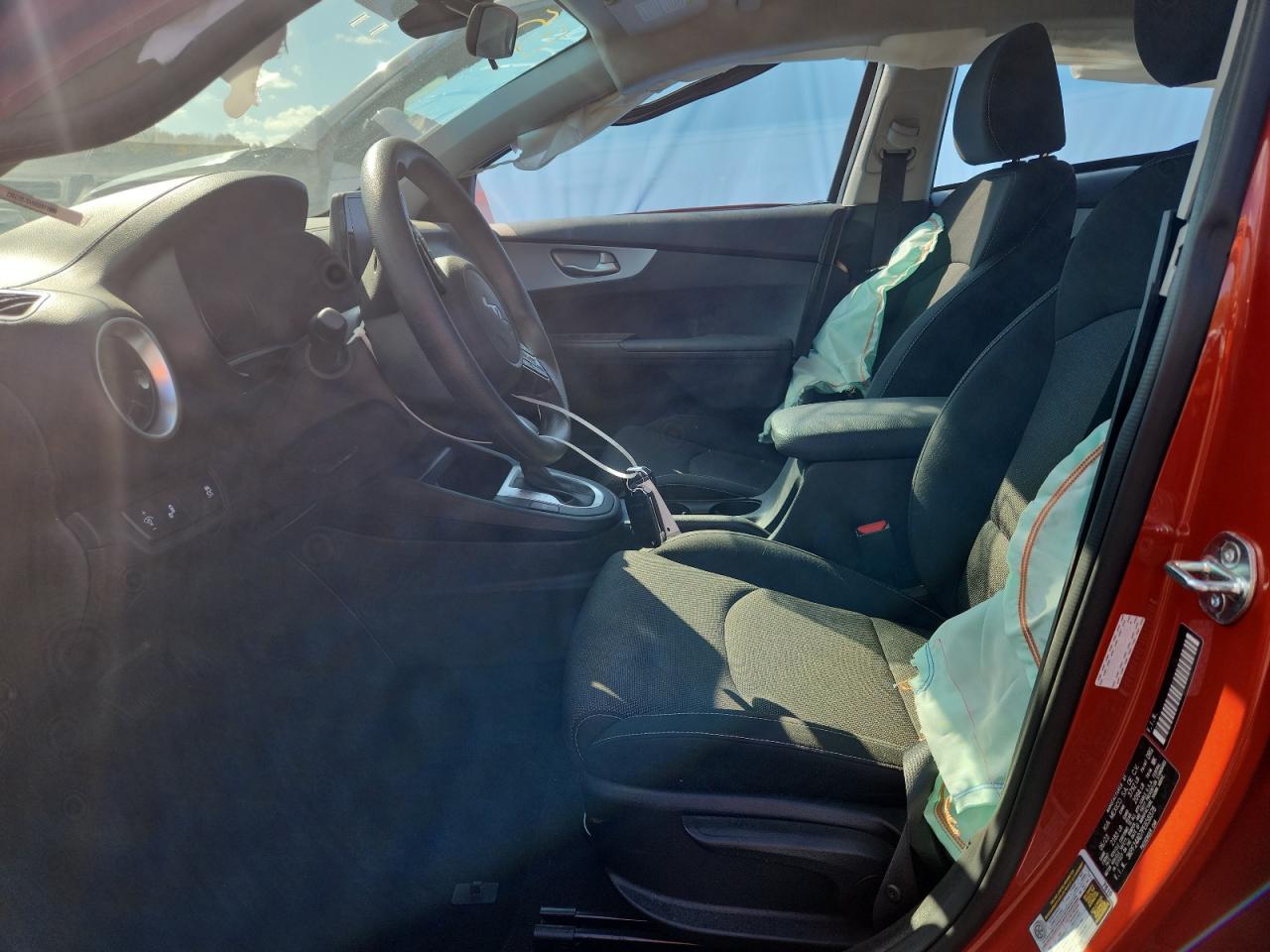 Kia Forte Lx Image 9