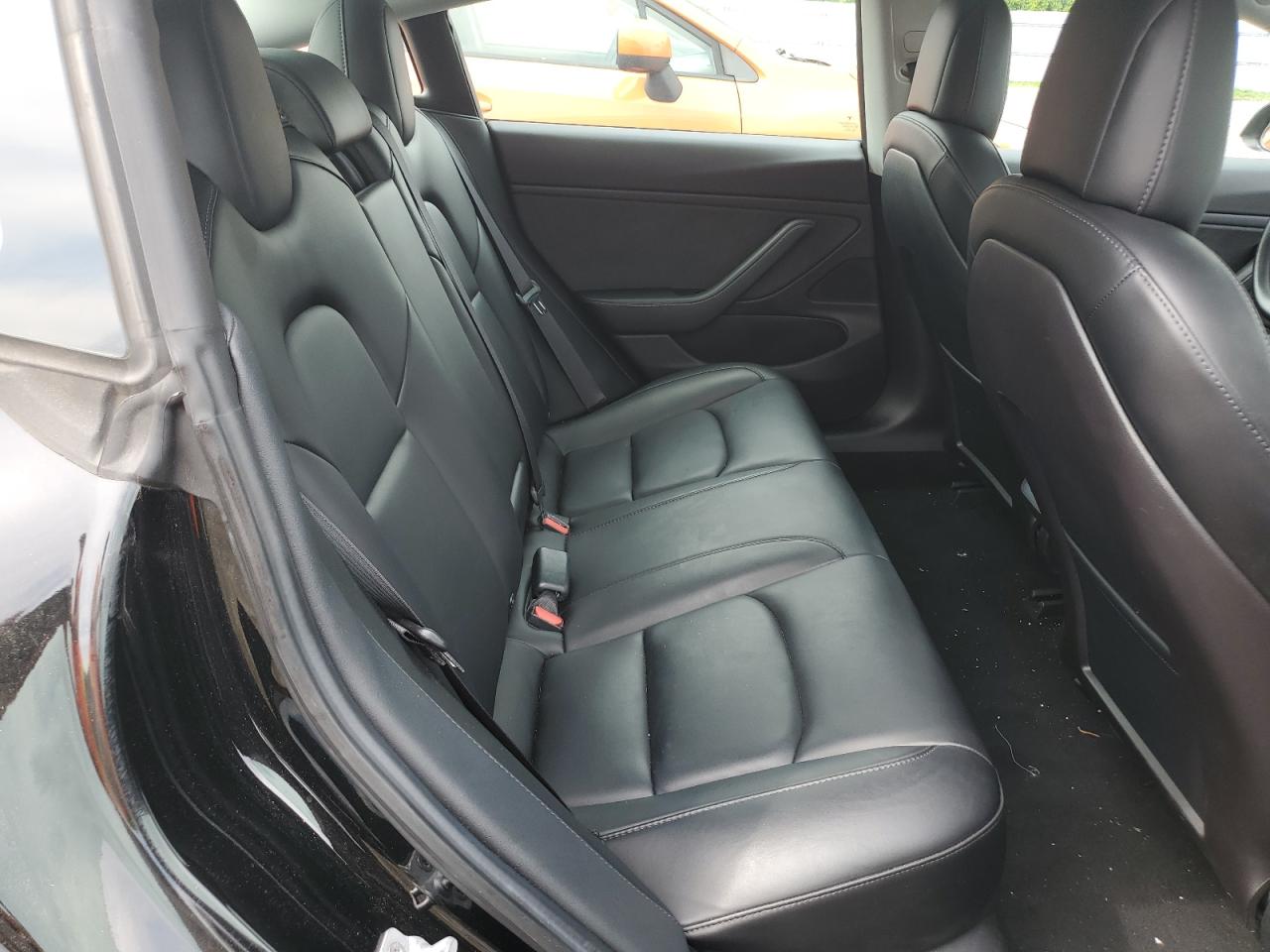 Tesla Model 3 Image 3