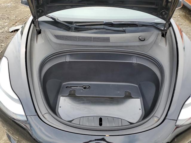 Tesla Model 3 Image 12