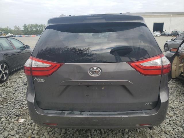 Toyota Sienna Xle Image 6