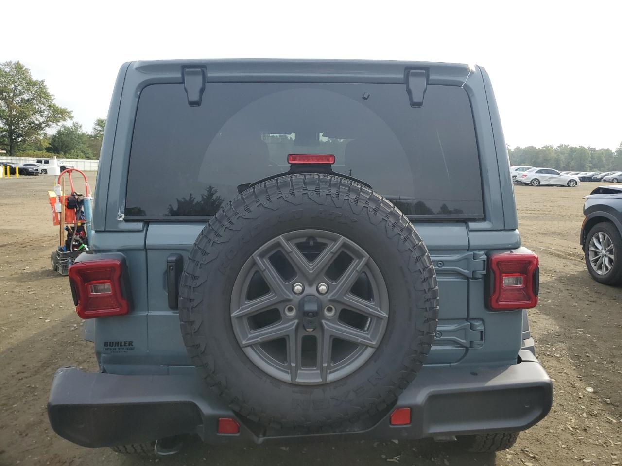 Jeep Wrangler Sport Image 9