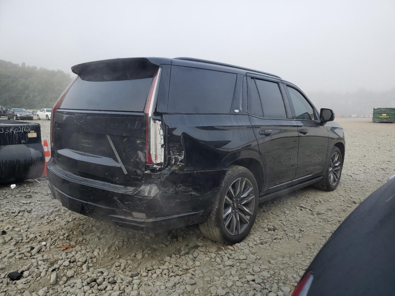 Cadillac Escalade Sport Platinum Image 2