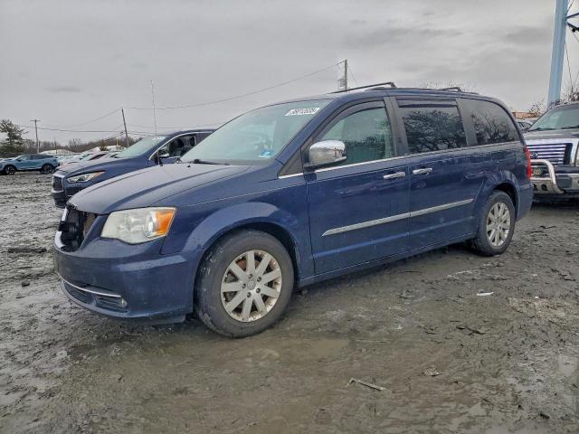  Salvage Chrysler Minivan