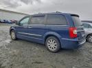 Chrysler Minivan Touring L Image 8