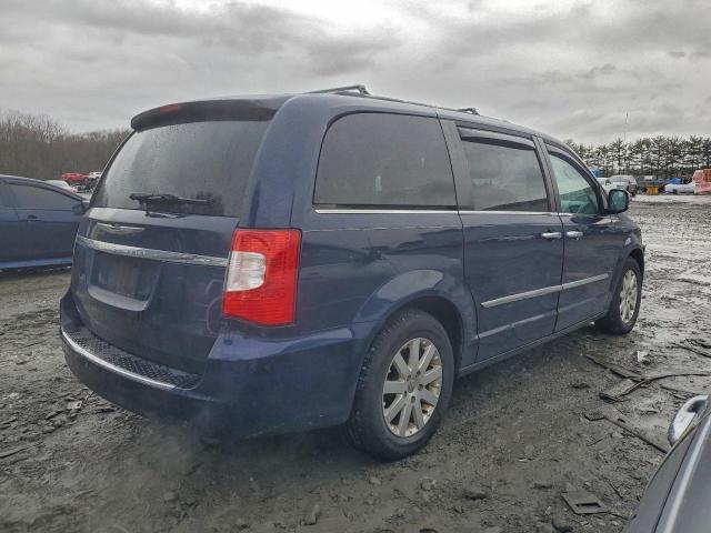 Chrysler Minivan Touring L Image 2
