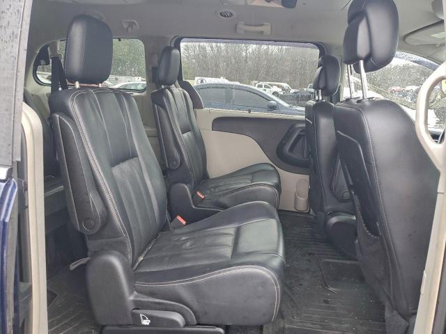 Chrysler Minivan Touring L Image 10