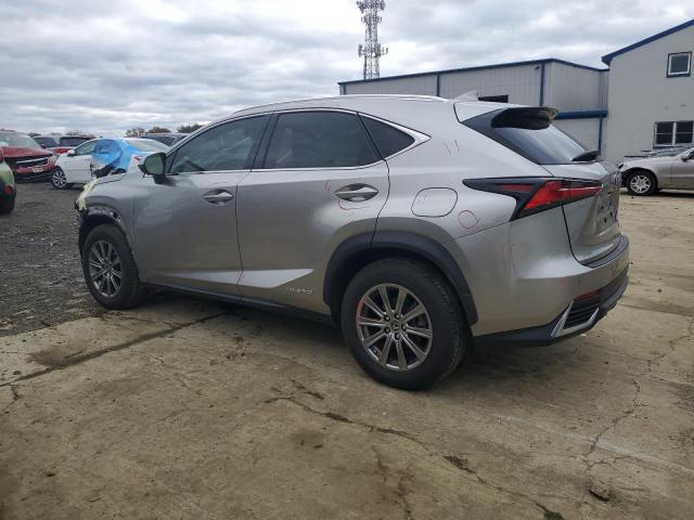 Lexus NX 300h Image 12