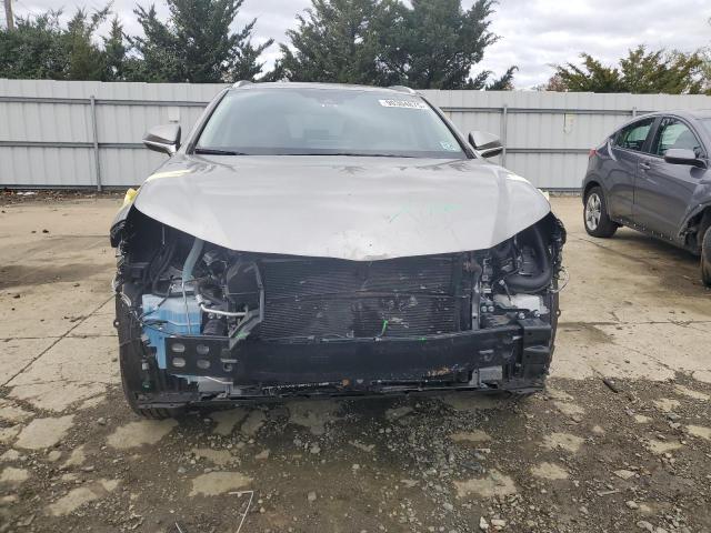 Lexus NX 300h Image 13