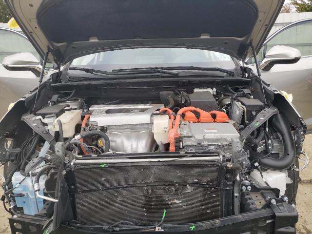 Lexus NX 300h Image 6