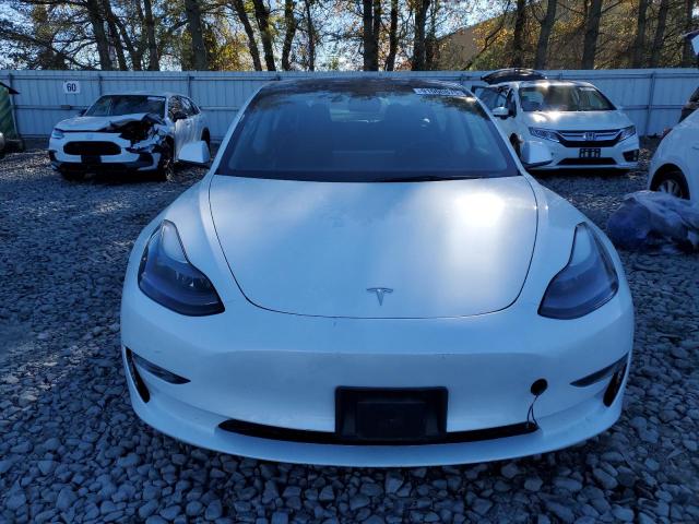 Tesla Model 3 Image 3