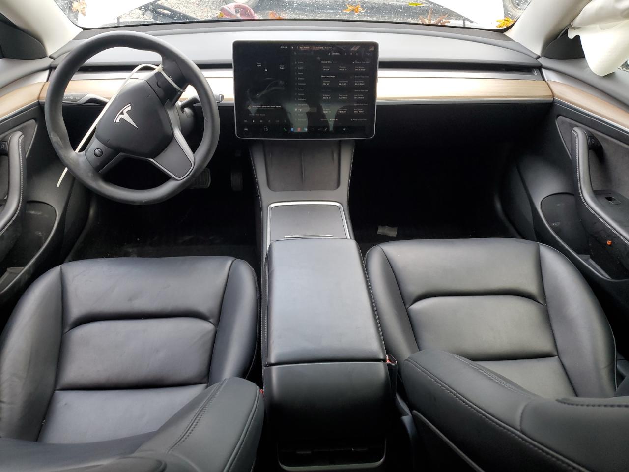 Tesla Model 3 Image 6
