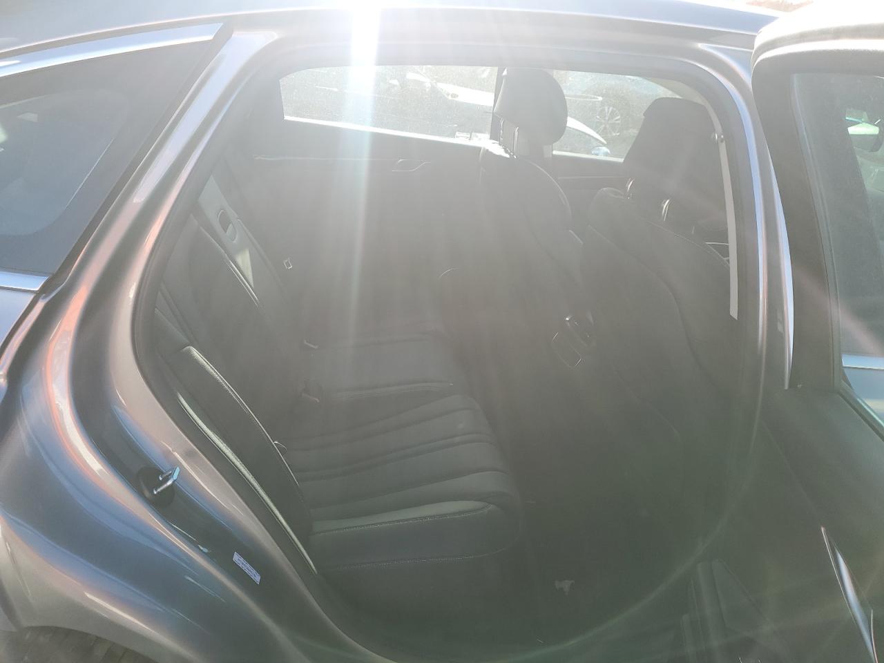 Genesis G80 Base Image 7