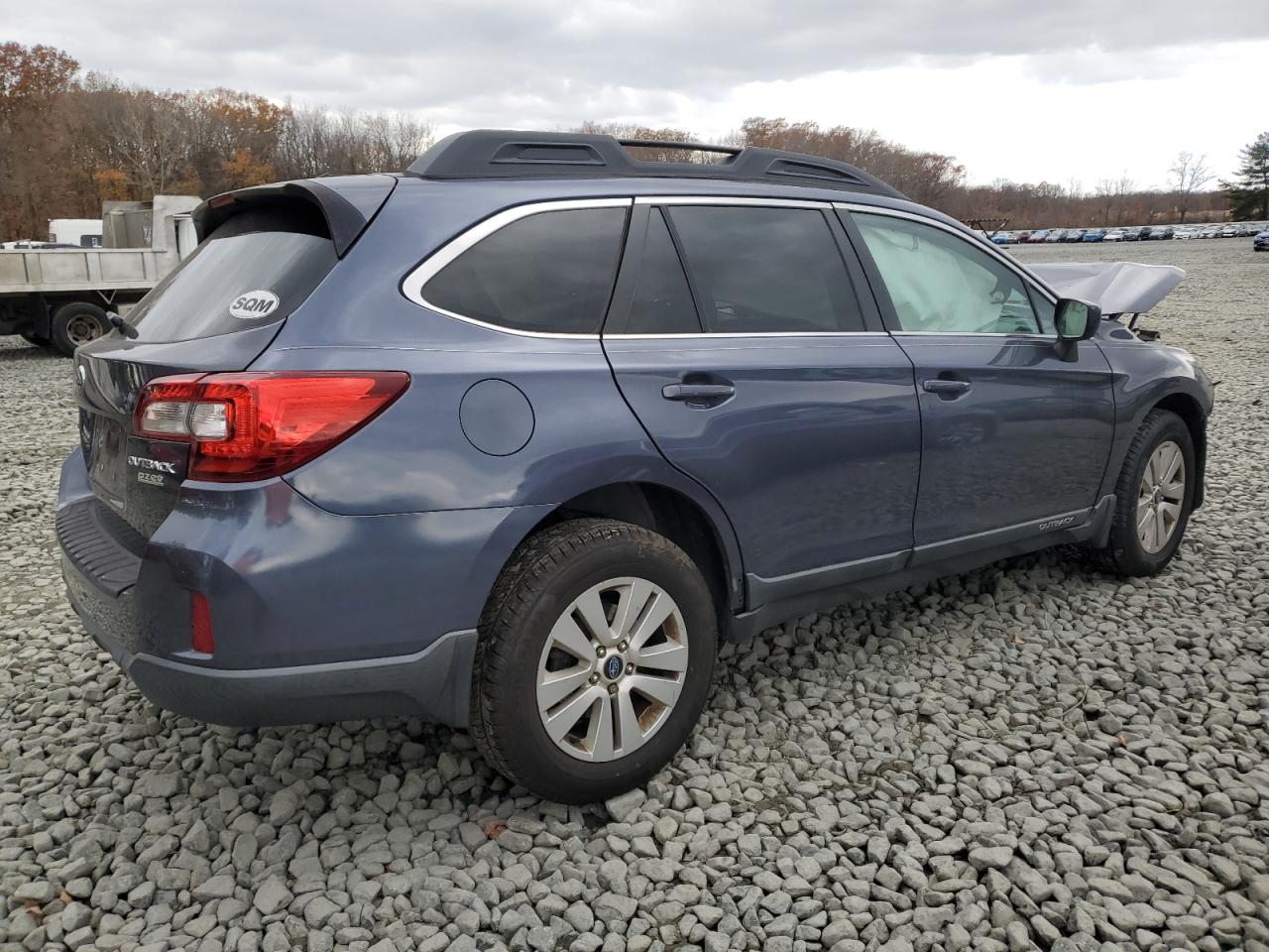 Subaru Outback 2.5i Premium Image 2