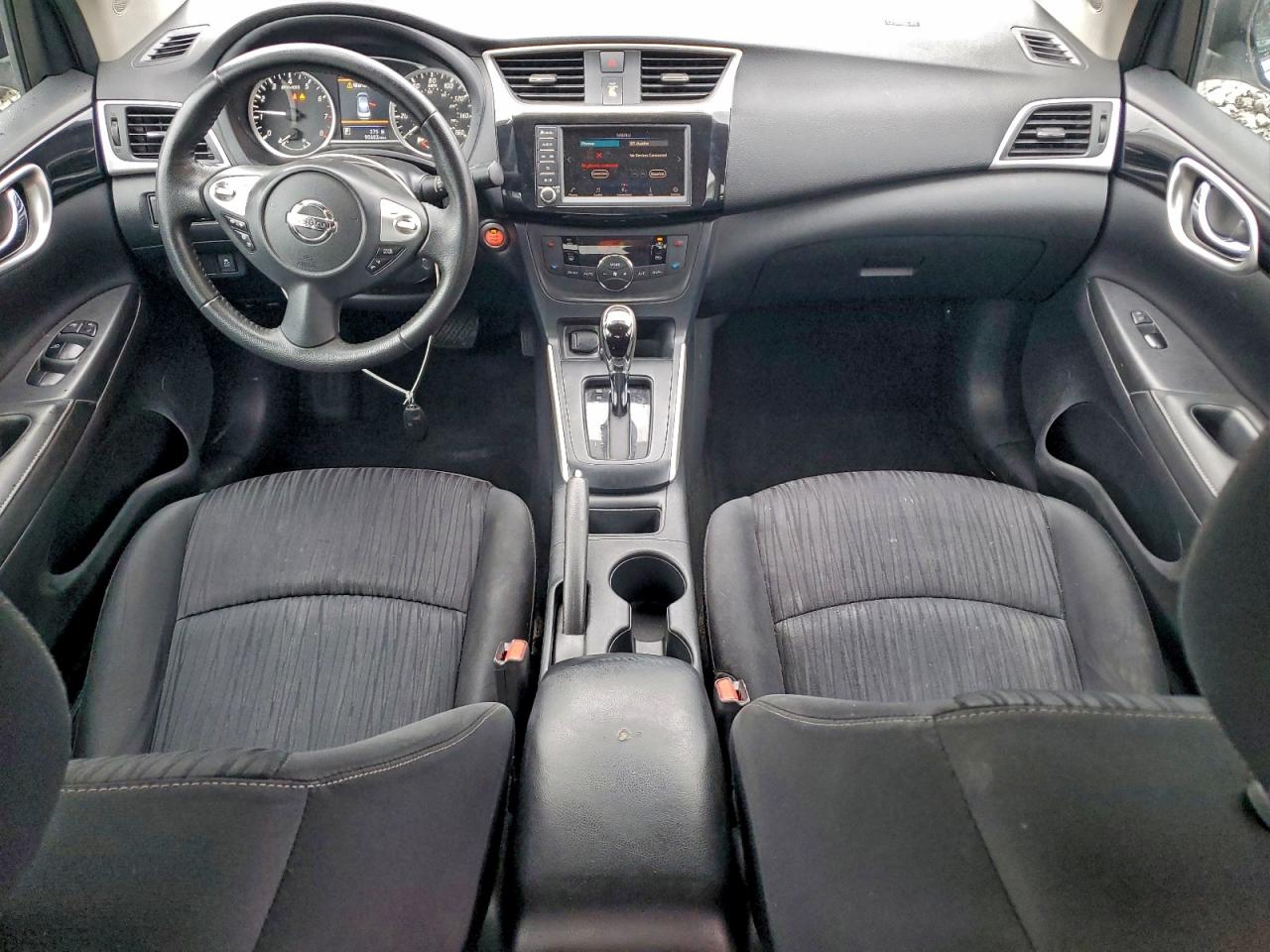 Nissan Sentra S Image 7