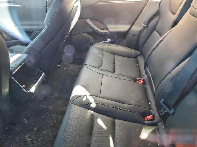 Tesla Model S Image 7