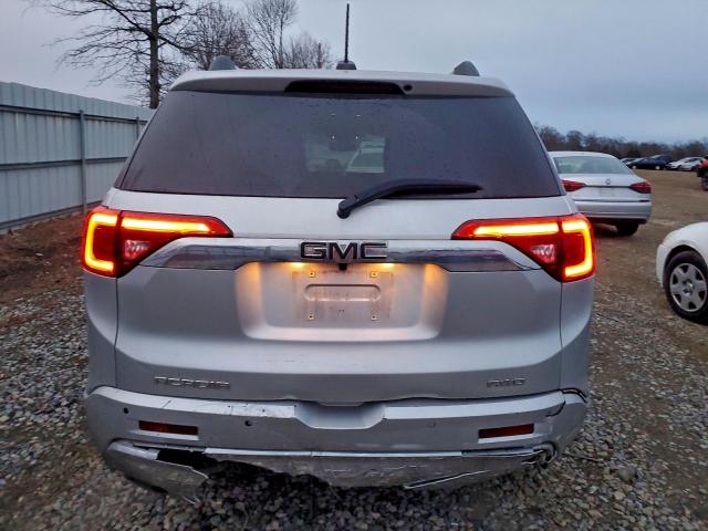 GMC Acadia Denali Image 7