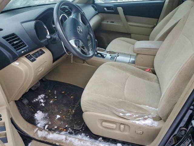 Toyota Highlander Base Image 5