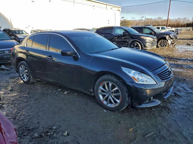 INFINITI Q40 Image 11