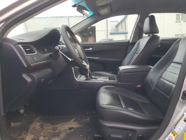 Toyota Camry Le Image 8