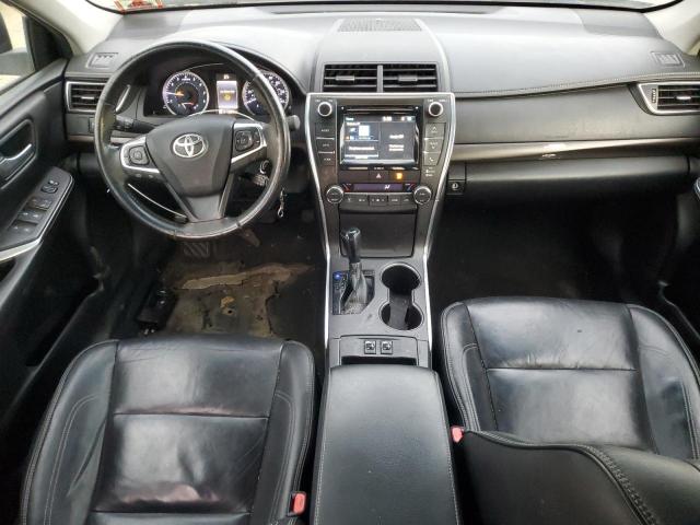 Toyota Camry Le Image 6