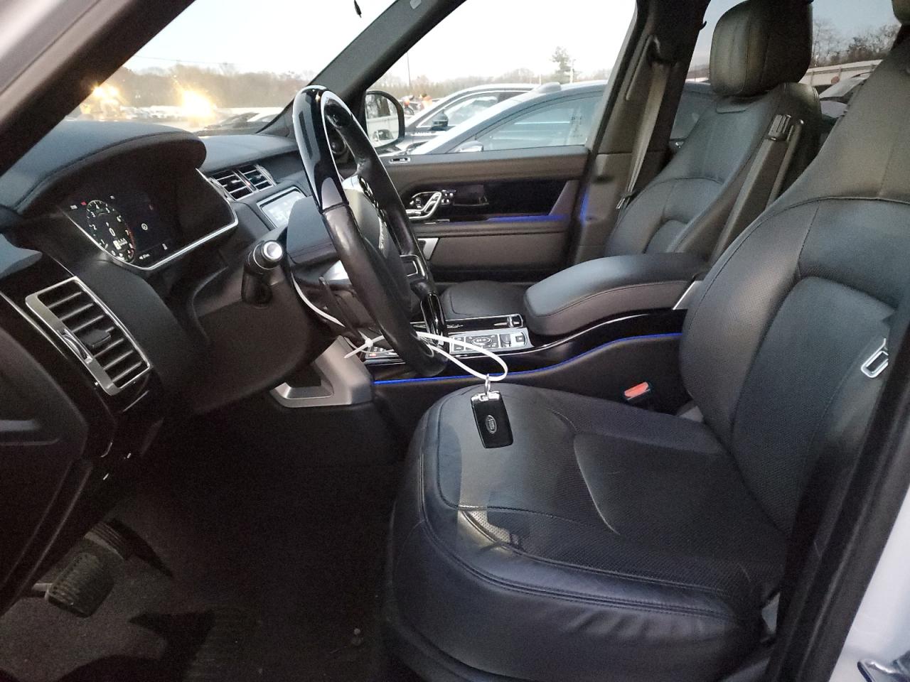 Land Rover Range Rover Hse Image 11