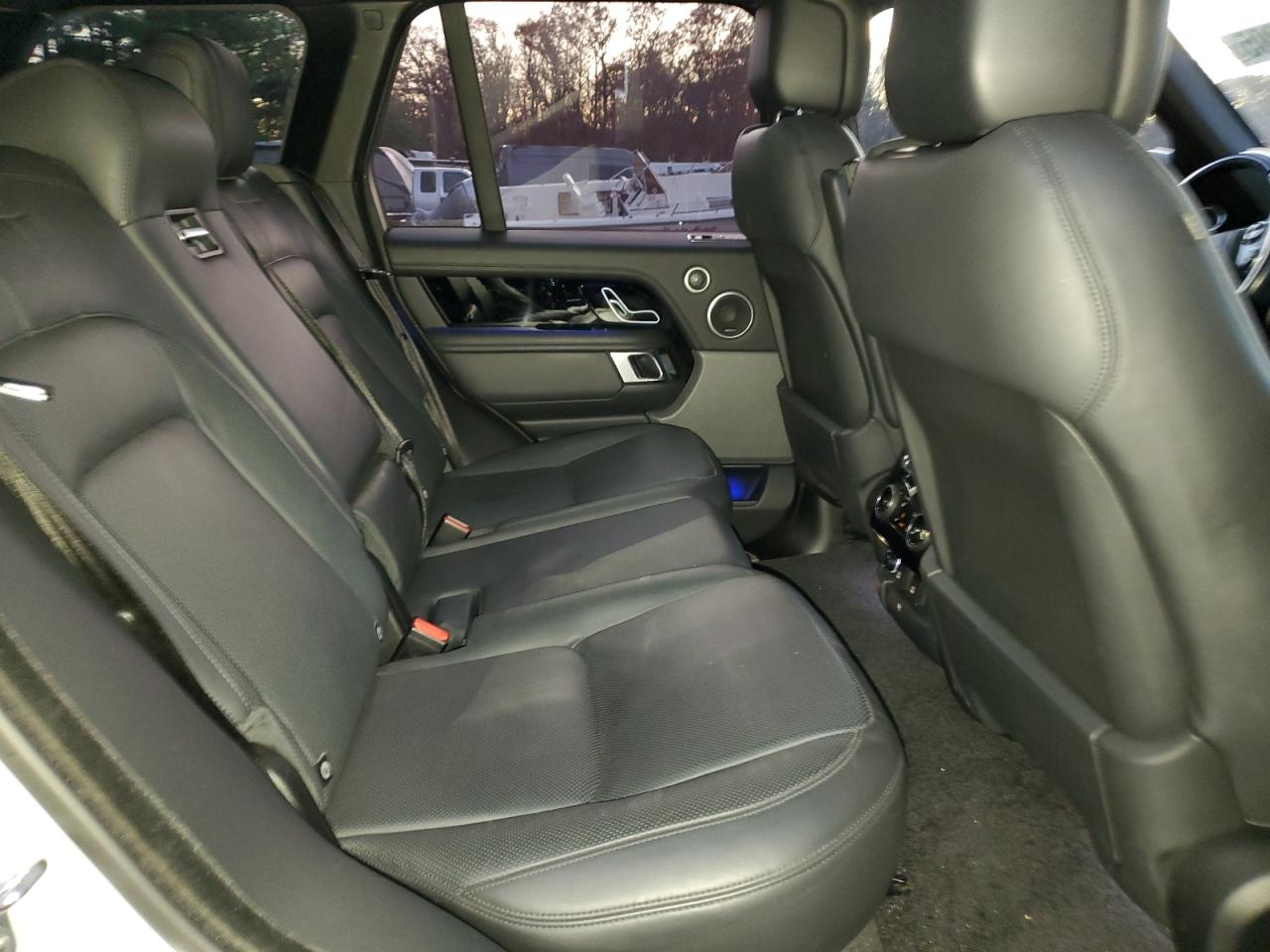 Land Rover Range Rover Hse Image 13