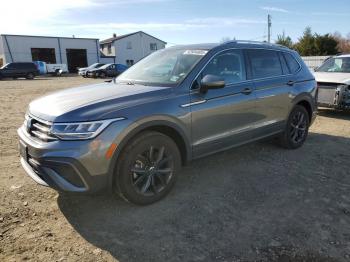  Salvage Volkswagen Tiguan