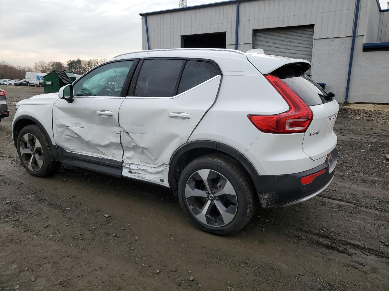 Volvo Xc40 Plus Plus Image 4