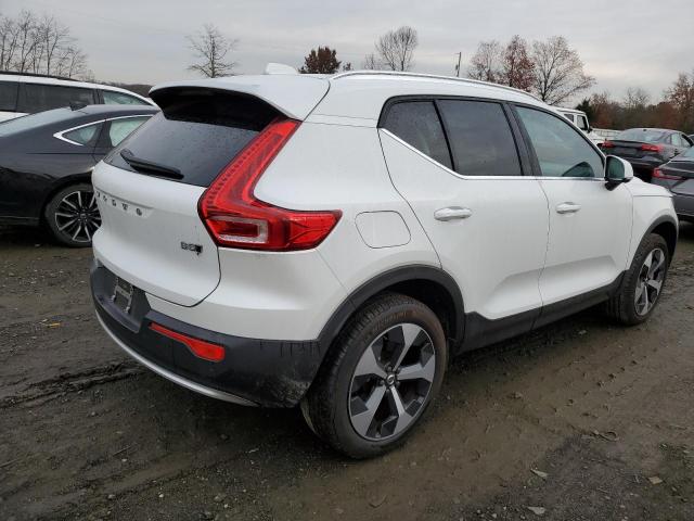 Volvo Xc40 Plus Plus Image 2