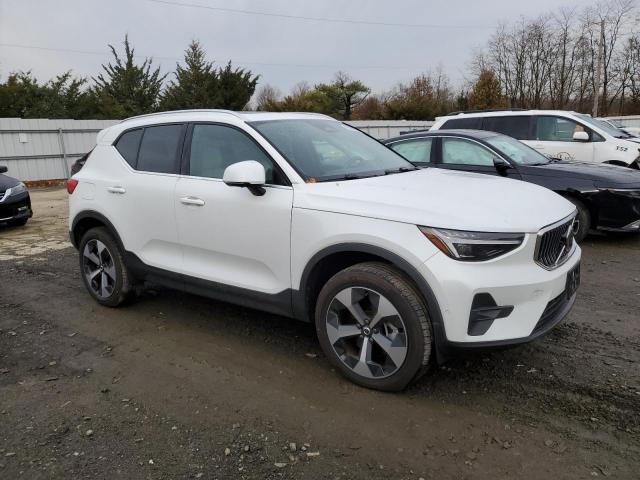 Volvo Xc40 Plus Plus Image 9