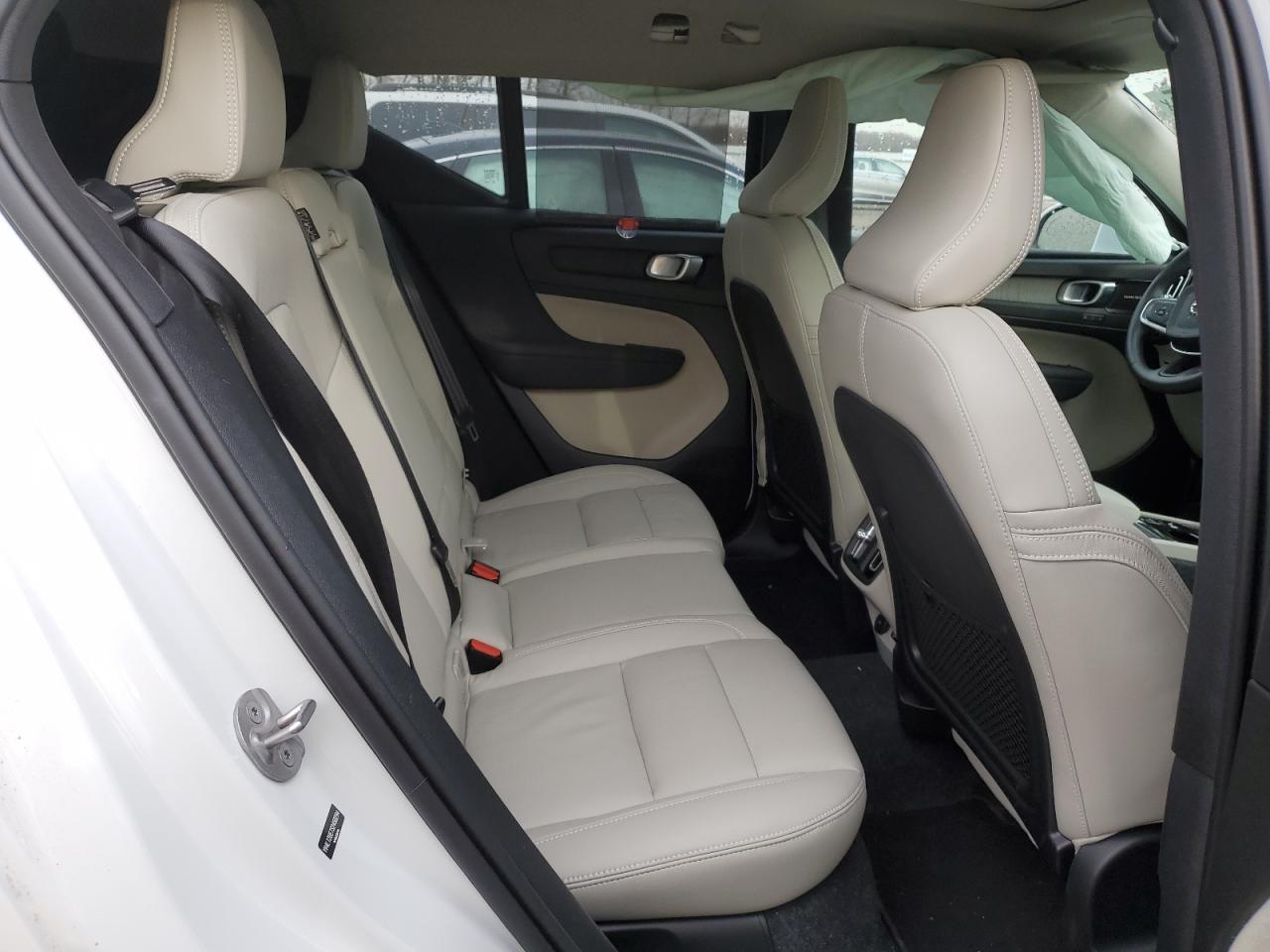 Volvo Xc40 Plus Plus Image 7