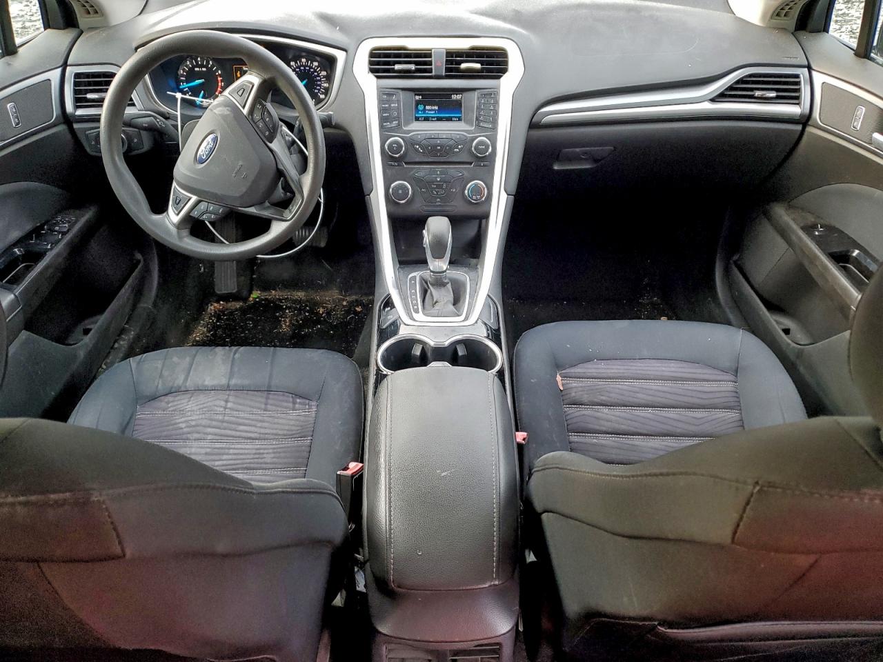 Ford Fusion Se Image 4