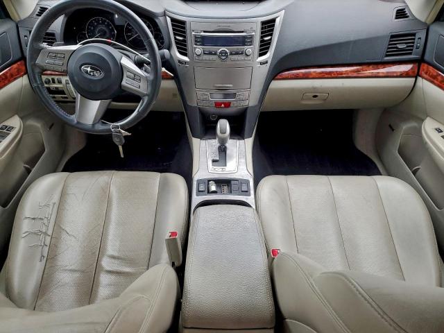 Subaru Legacy 2.5i Limited Image 6