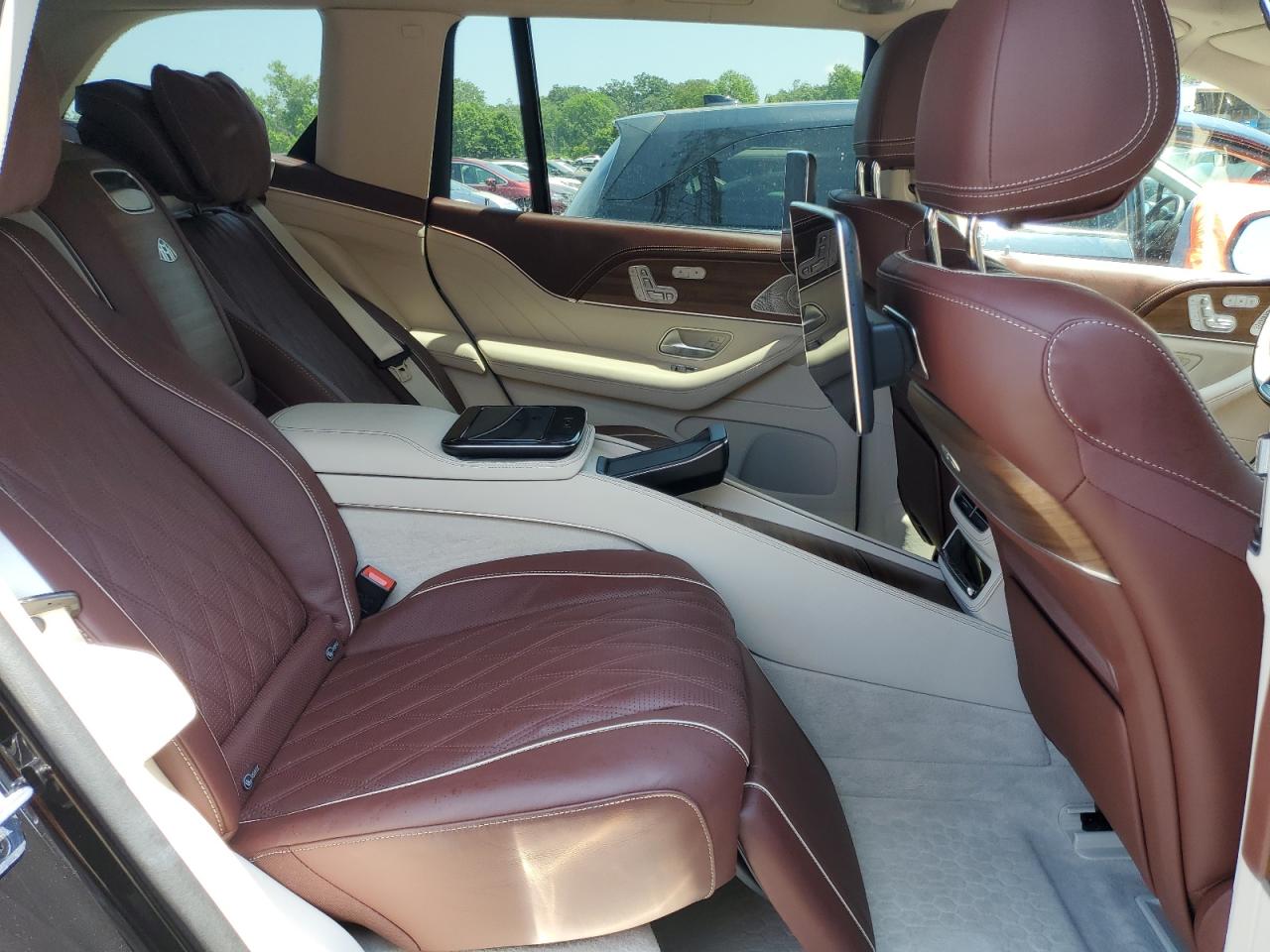 Mercedes-Benz Gls-class Mercedes-maybach Gls600 4m Image 2