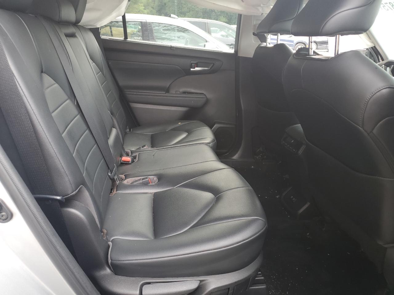 Toyota Highlander Xle Image 7