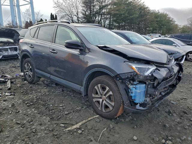 Toyota RAV4 Le Image 12