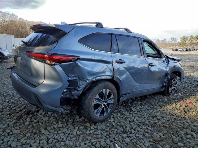 Toyota Highlander Xle Image 13