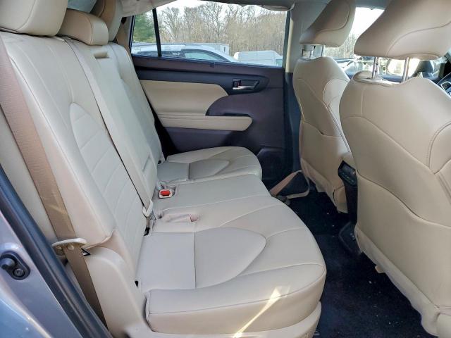 Toyota Highlander Xle Image 11