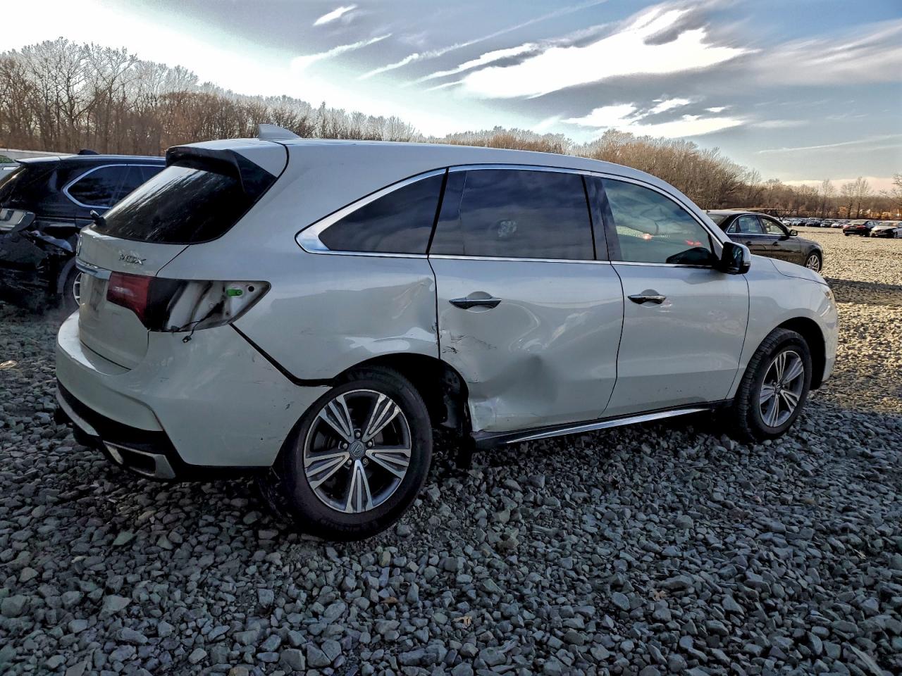 Acura MDX Image 6