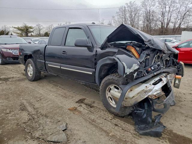 GMC Sierra K2500 Image 6