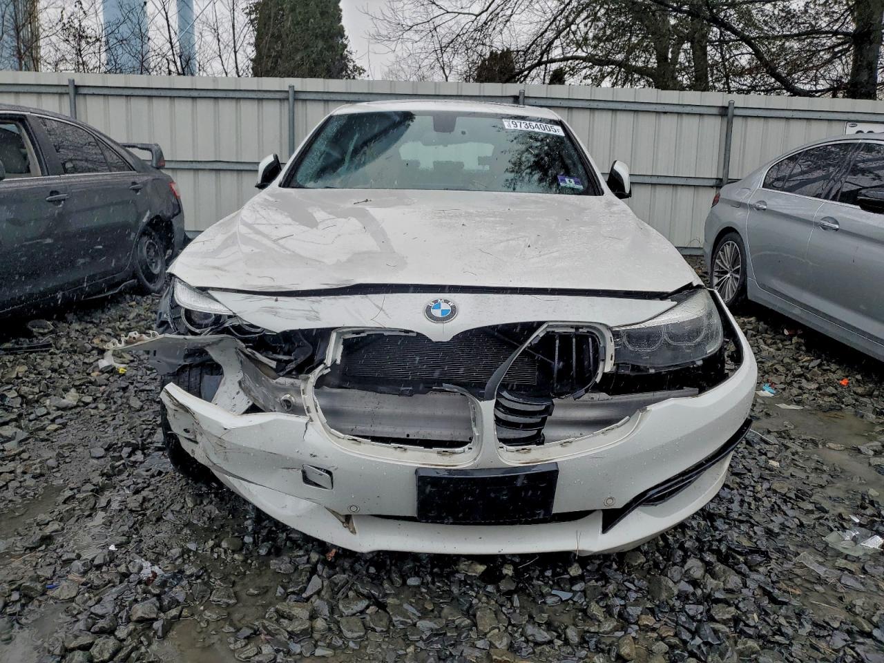 BMW 3 Series Xigt Image 12