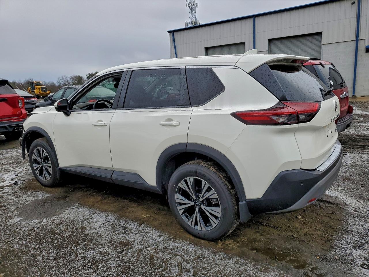 Nissan Rogue Sv Image 2