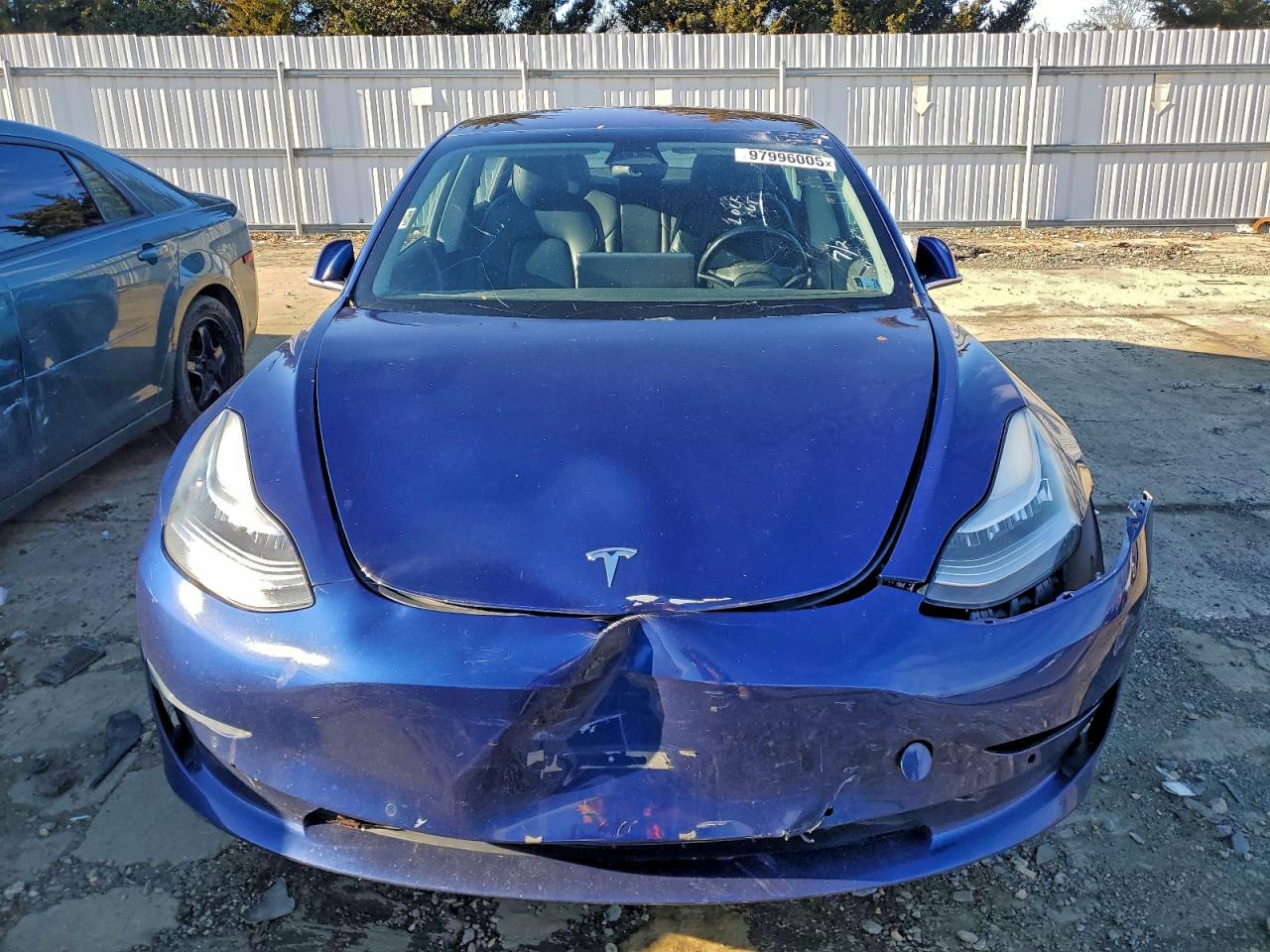 Tesla Model 3 Image 7