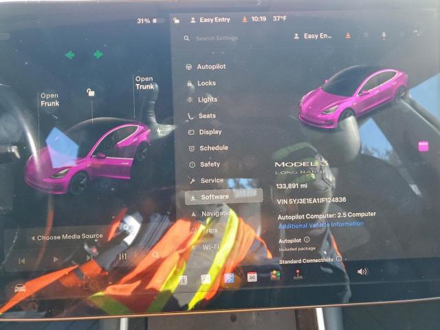 Tesla Model 3 Image 6