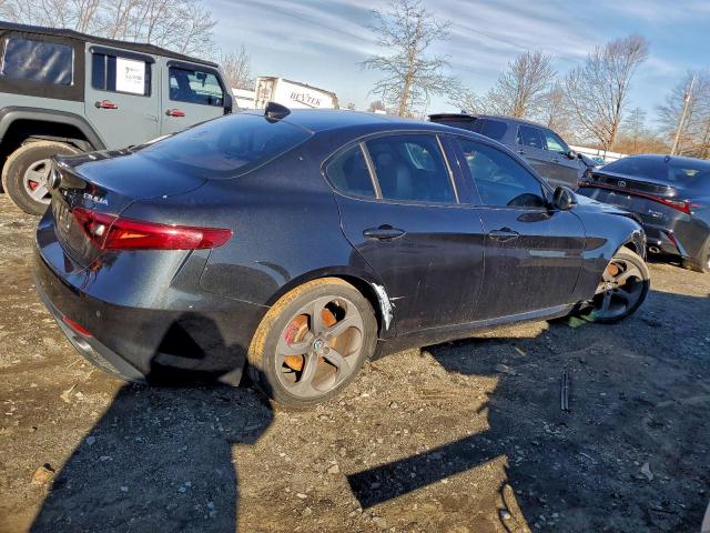 Alfa Romeo Giulia Image 7