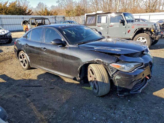Alfa Romeo Giulia Image 8