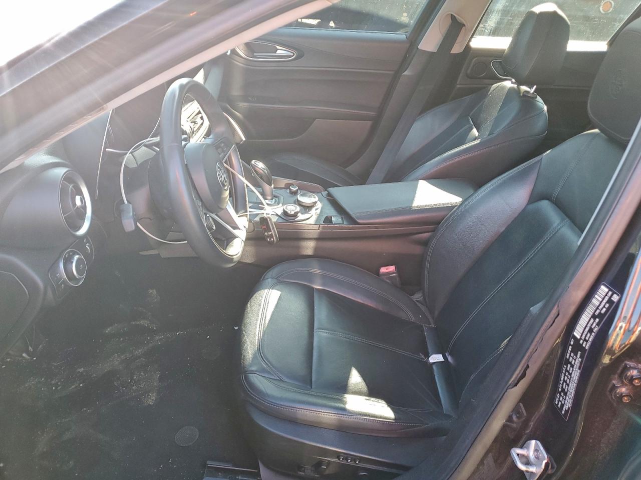 Alfa Romeo Giulia Image 9