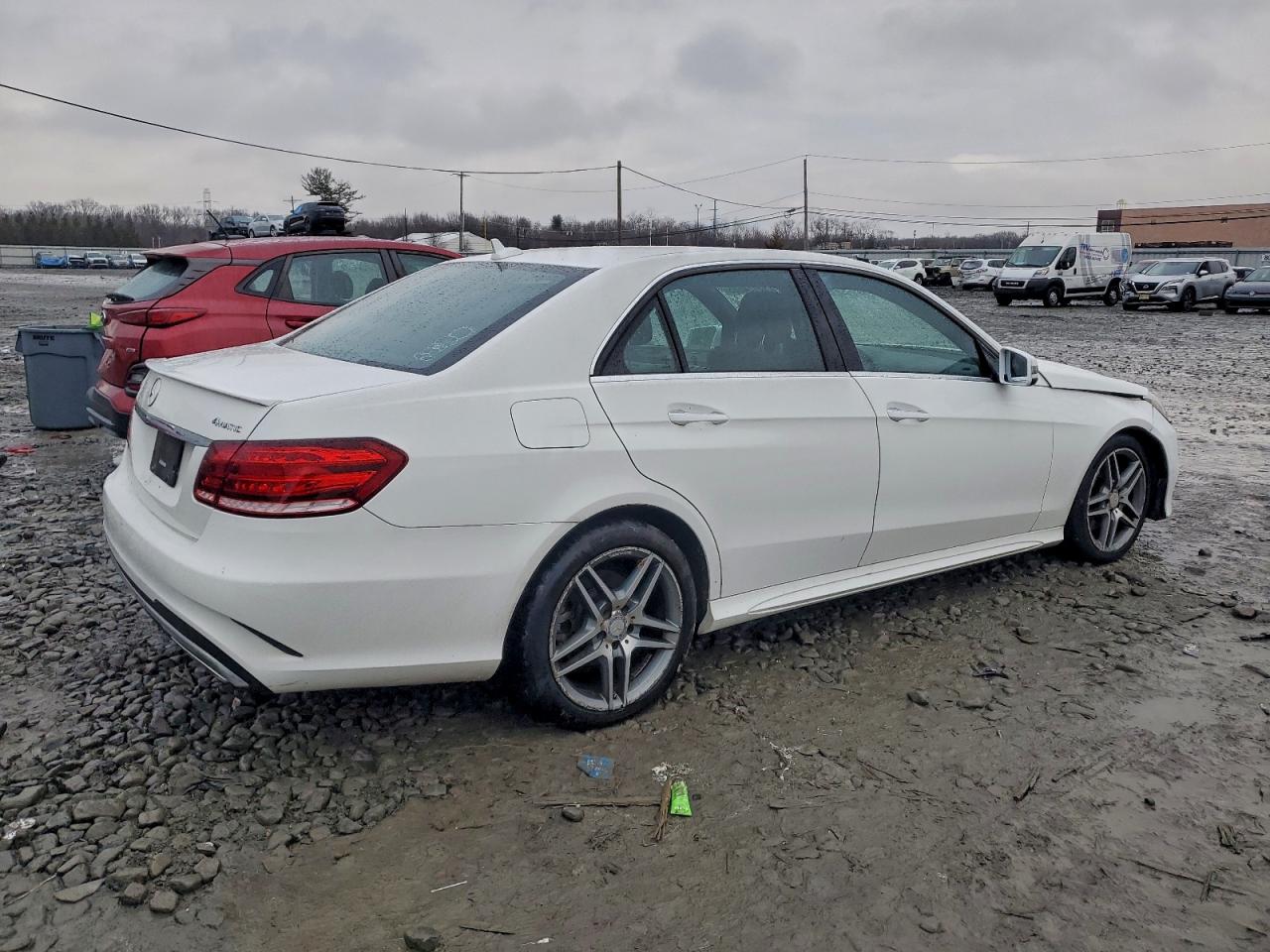 Mercedes-Benz E-Class 350 4matic Image 3