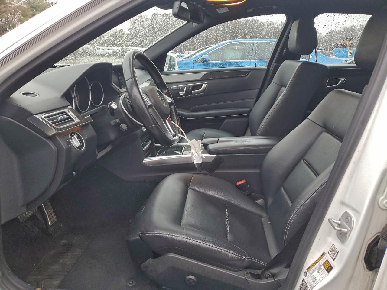 Mercedes-Benz E-Class 350 4matic Image 12